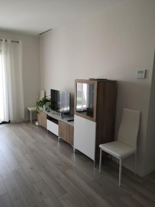 Apartamento Playa Valle Niza Малага Экстерьер фото