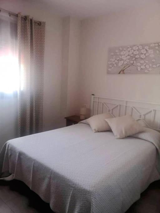 Apartamento Playa Valle Niza Малага Экстерьер фото